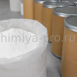 Белый порошок стеароилглутамата натрия в мешке — аминокислотный эмульгатор для кремов и пищевых продуктов