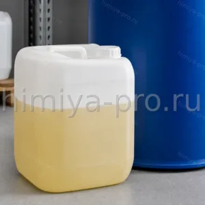 Желтоватая жидкость неионогенного ПАВ Imbentin 91/060 в канистре 25 л и бочке для моющих средств и эмульсий