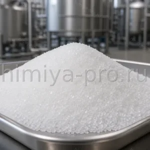 Кристаллы и порошок dextrose monohydrate на металлическом подносе — моносахарид CAS 5996-10-1 для B2B поставок