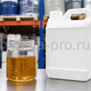 Вязкая жидкость силан-модифицированного полиэфира SMP в канистре и пробирке для влаготвердевающих герметиков и клеёв