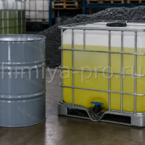 Жёлто-зелёная жидкость дитиофосфата натрия в бочке и IBC — коллектор для флотации сульфидных и благородных руд