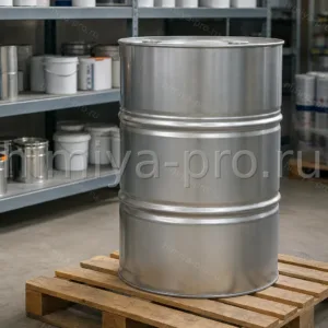 Прозрачный лёгкий нефтяной растворитель Нефрас С-2 80/120 в бочке 200 л на паллете для промышленной очистки металла