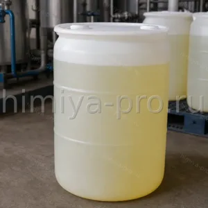 Триэтаноламин 90 % CAS 102-71-6 — вязкая аминоспиртовая жидкость в канистрах на складе химического сырья оптом