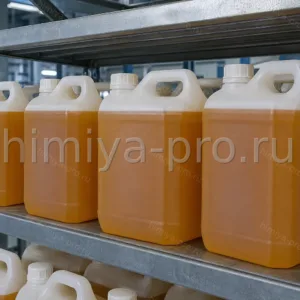 Тригонокс С CAS 614-45-9 — жидкий пероксид-инициатор в канистре на складе химического сырья для полимеров