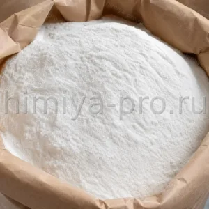 Белый порошок гидроксиэтилцеллюлозы в мешке для загустителей красок строительных смесей и клеёв