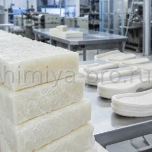 Немаслонаполненный СКС-30 АРК марки B: светлые брикеты в цехе светлых подошв и технических деталей без миграции масла.