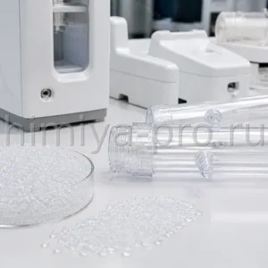 Гранулы поликарбоната PC MG554 B и цилиндрические корпуса диализаторов для стерилизуемых медизделий почечной терапии.