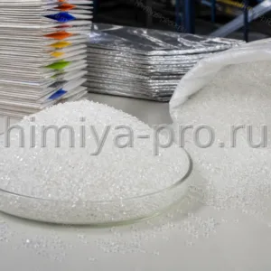 Прозрачные гранулы полиэтилена LD97210 EC в мешке на складе, сырьё для ламинации пищевой упаковки